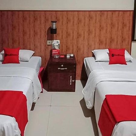 Reddoorz @ Sorong City Center Dış mekan fotoğraf