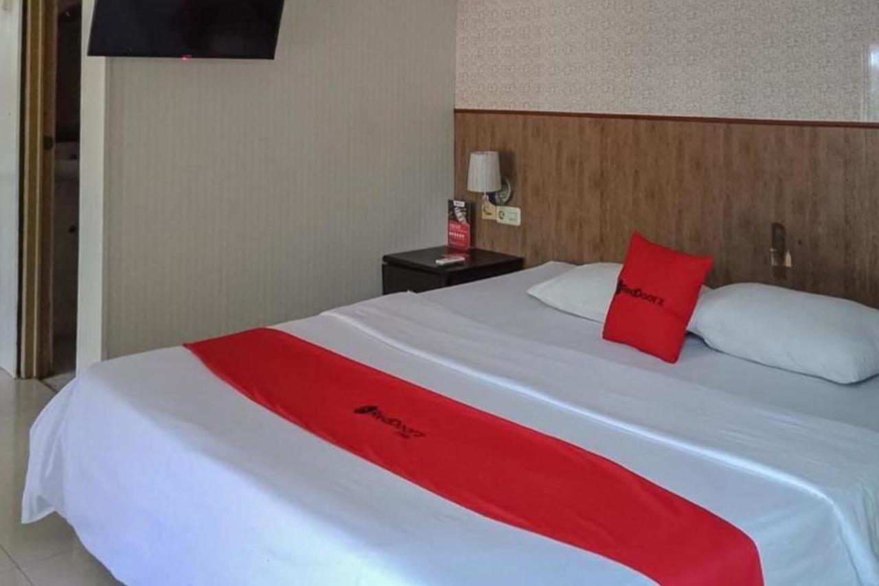 Reddoorz @ Sorong City Center Dış mekan fotoğraf